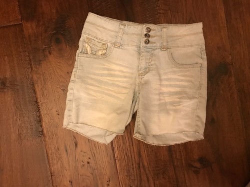 Mudd light denim shorts - light,